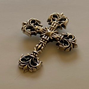 Chrome heart filigree cross pendent